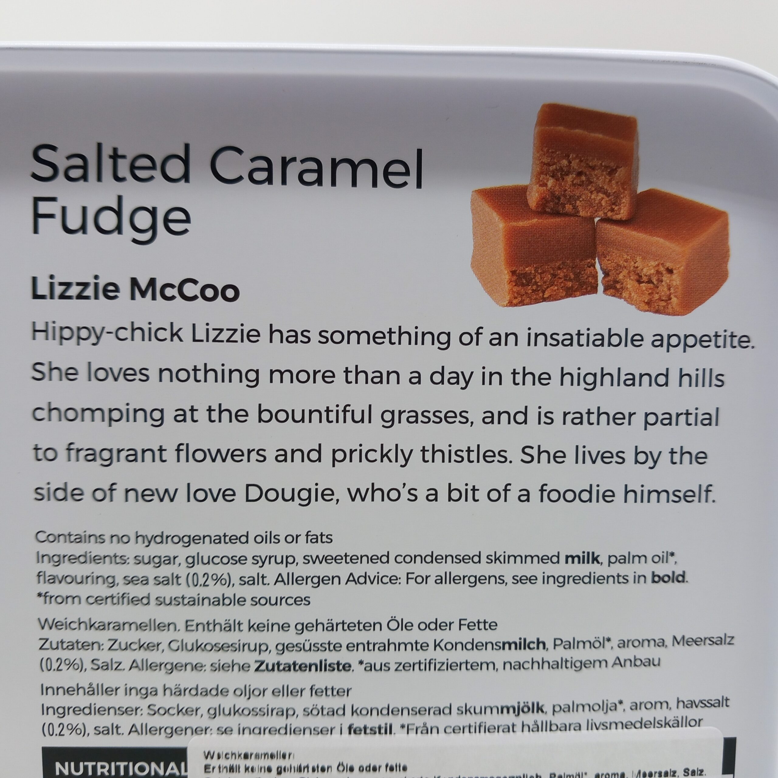 Salted Caramel Fudge "Lizzie McCoo", Gardiners of Scotland, Schmuckdose von Steven Brown – Bild 2